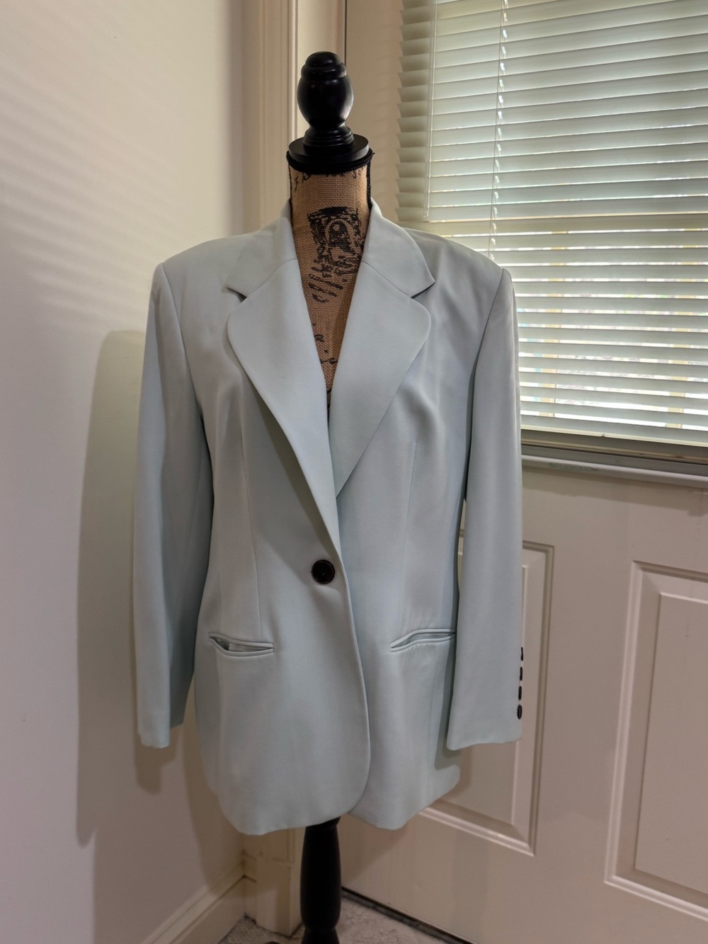 Vintage Laurel Light Blue Single-Button Tailored wool Blazer size 44 German